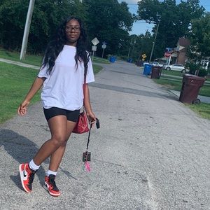 Meet your Posher, Diamond